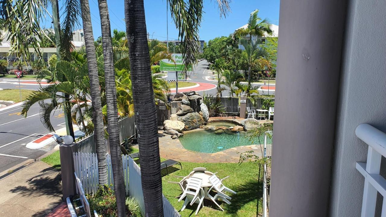 Reef Palms Motel Cairns Bagian luar foto