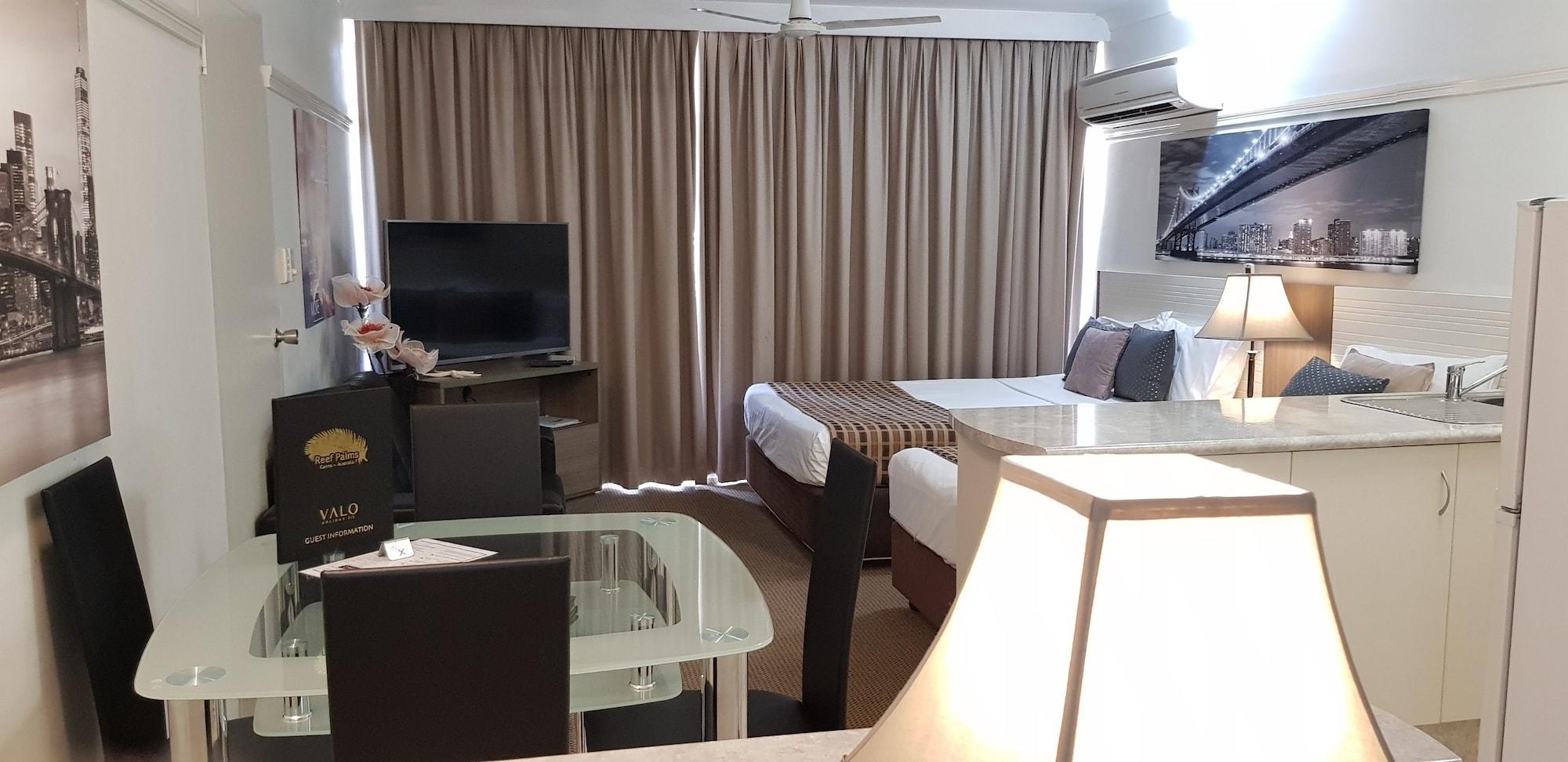 Reef Palms Motel Cairns Bagian luar foto