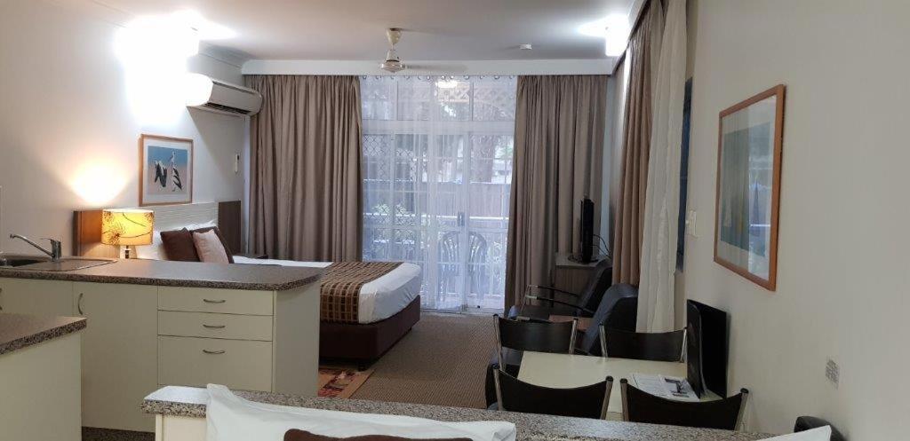 Reef Palms Motel Cairns Bagian luar foto