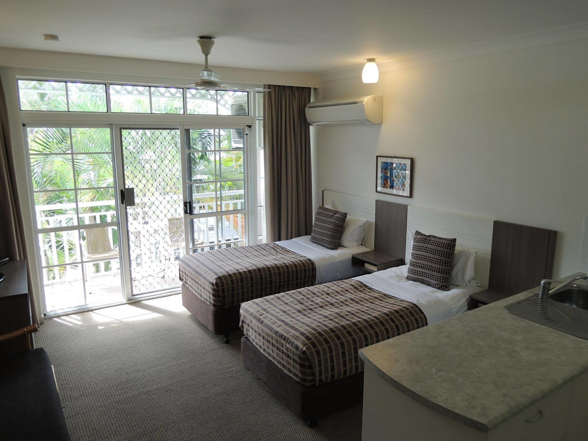 Reef Palms Motel Cairns Bagian luar foto