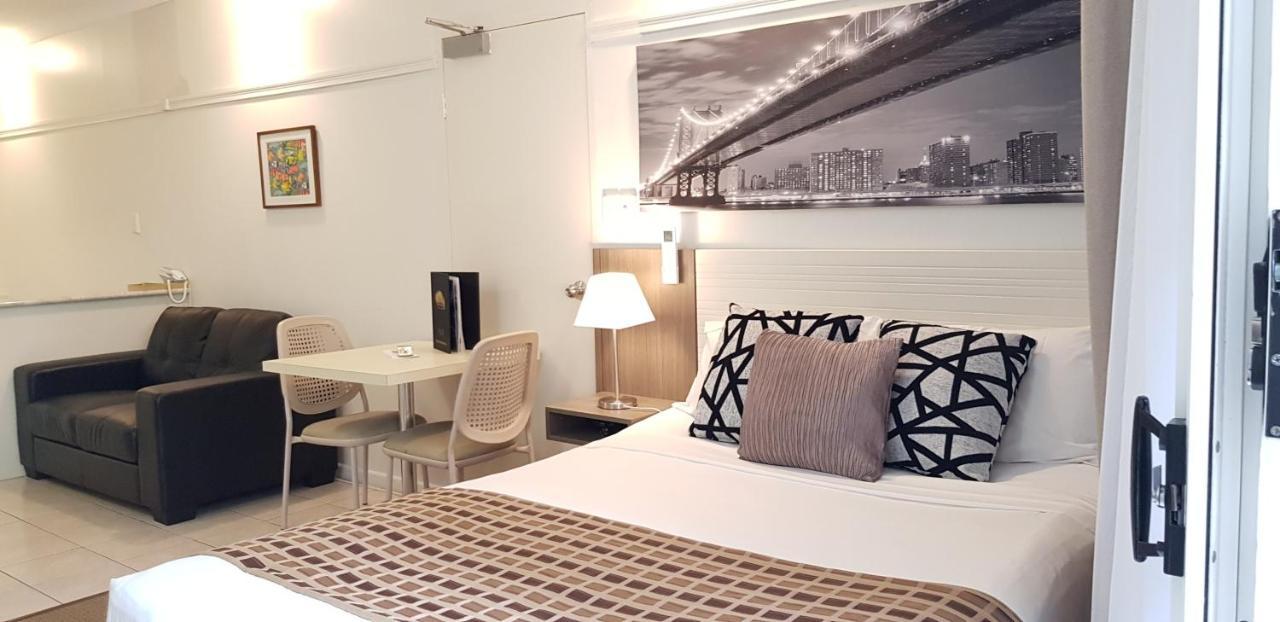 Reef Palms Motel Cairns Bagian luar foto
