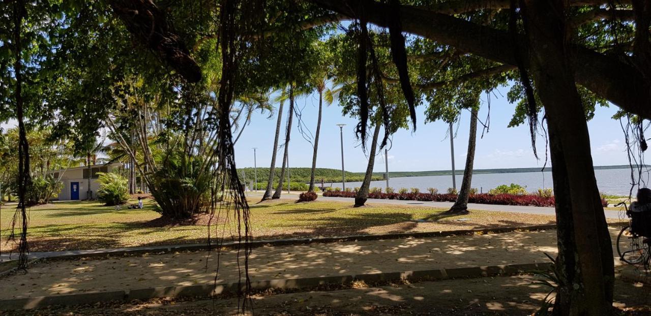 Reef Palms Motel Cairns Bagian luar foto